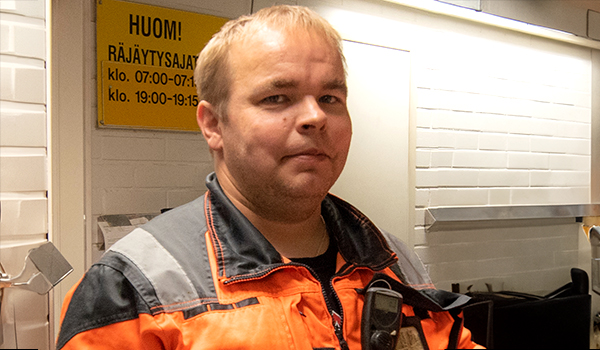Ari Fritsch suosittelee Työteknikkokoulutusta: Olen nyt paremmin valmistautunut työssä eteen tuleviin tilanteisiin. Ari Fritsch, Työteknikkokoulutus.