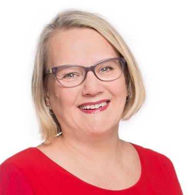 Leena Luoto, Kiinteistönvälittäjän koulutusohjelma