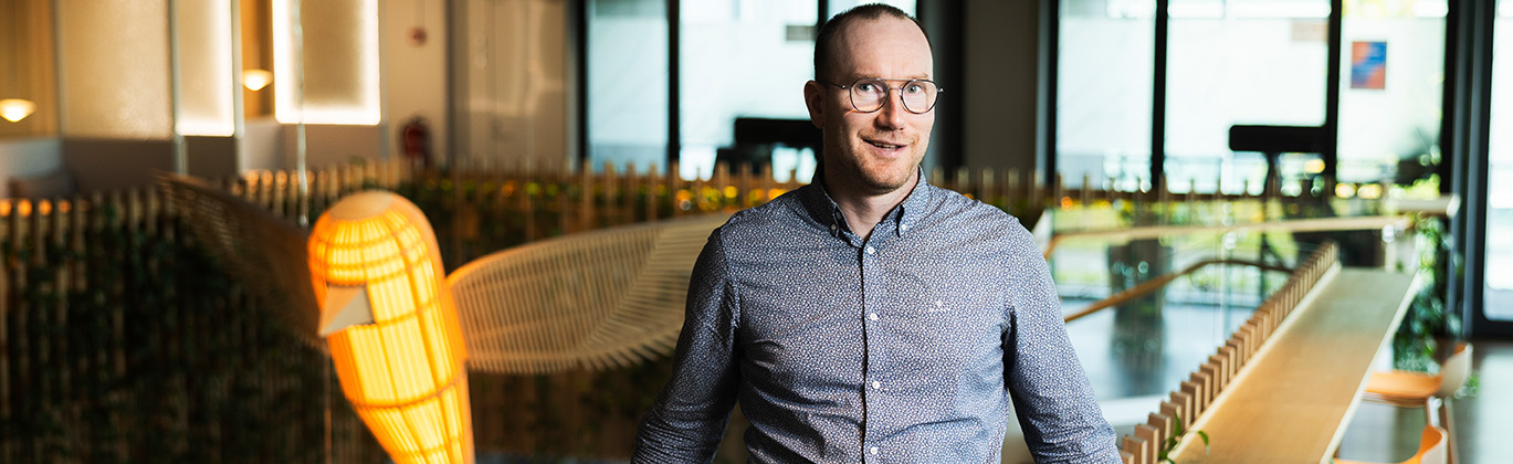 Sähkötyönjohtajasta kasvuyrityksen johtoon.