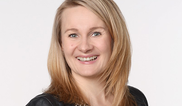 Individual insight yrityksen työyhteisövalmentaja Minna Anttila. Anttila_Minna_600x350.jpg